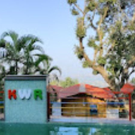Kaas Woods Resort Yavateshwar Satara Eksteriør bilde