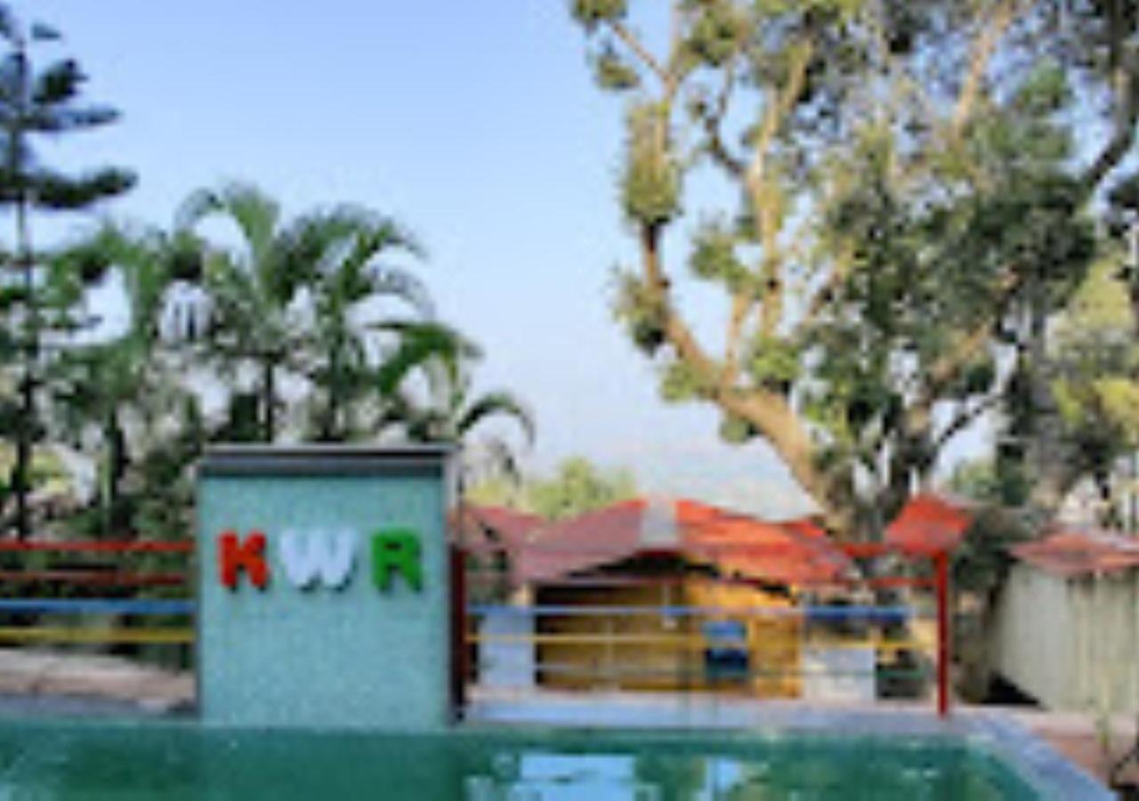 Kaas Woods Resort Yavateshwar Satara Eksteriør bilde
