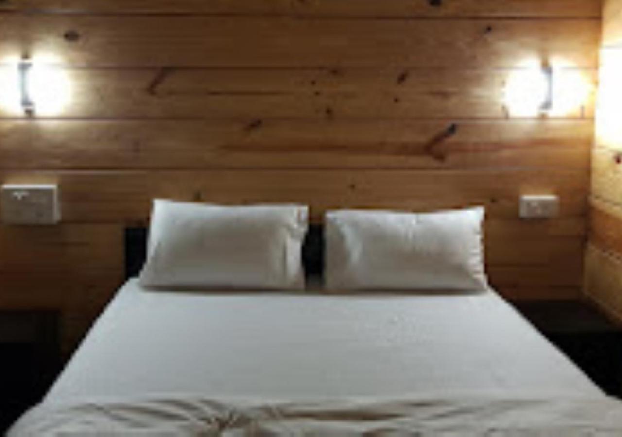 Kaas Woods Resort Yavateshwar Satara Eksteriør bilde